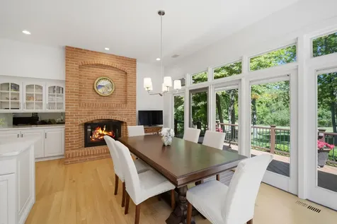 21739 West Jupiter Court Mundelein IL 60060