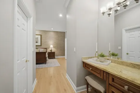 21739 West Jupiter Court Mundelein IL 60060