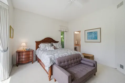 21739 West Jupiter Court Mundelein IL 60060