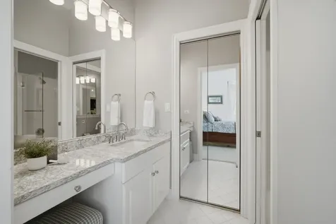 21739 West Jupiter Court Mundelein IL 60060
