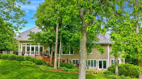 21739 West Jupiter Court Mundelein IL 60060