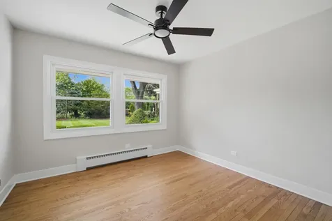 3 West Berkshire Lane Mount Prospect IL 60056