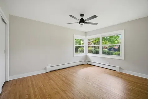 3 West Berkshire Lane Mount Prospect IL 60056