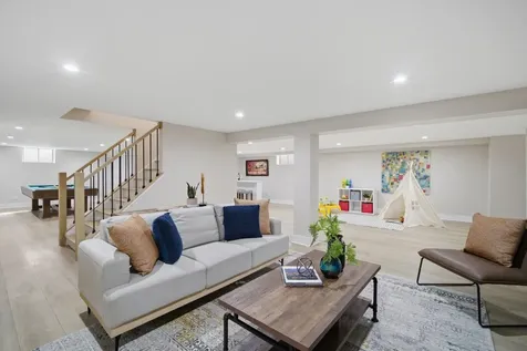 3 West Berkshire Lane Mount Prospect IL 60056