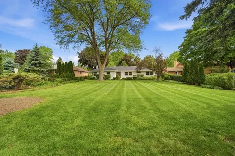 3 West Berkshire Lane Mount Prospect IL 60056