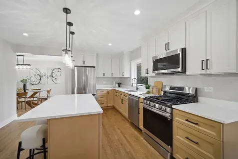 3 West Berkshire Lane Mount Prospect IL 60056