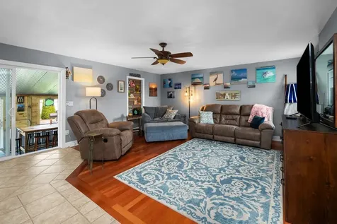 328 East South Street Kewanee IL 61443