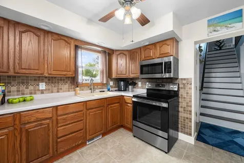 328 East South Street Kewanee IL 61443