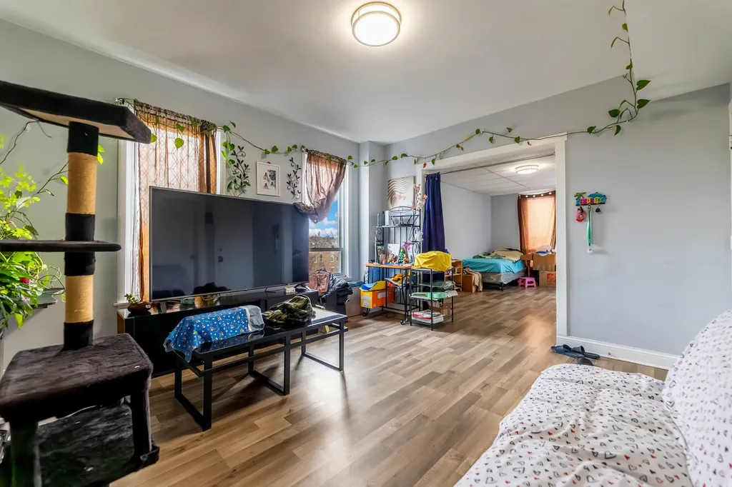 3651 South Wood Street Chicago IL 60609