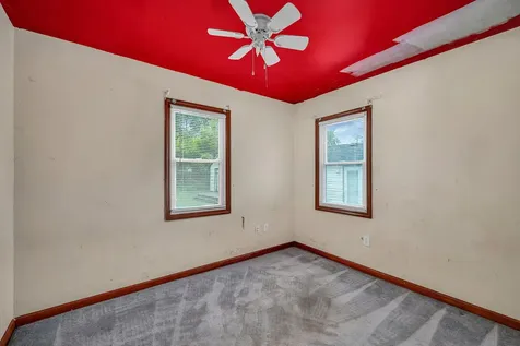 15641 Millard Avenue Markham IL 60428