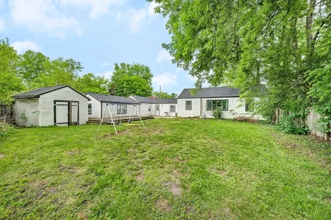 15641 Millard Avenue Markham IL 60428