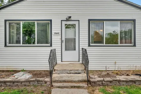 15641 Millard Avenue Markham IL 60428