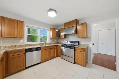 2747 Perry Road Flossmoor IL 60422