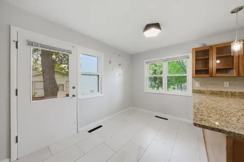 2747 Perry Road Flossmoor IL 60422