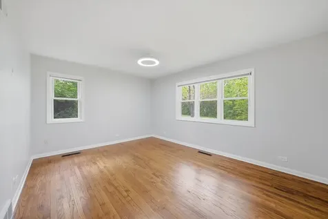 2747 Perry Road Flossmoor IL 60422