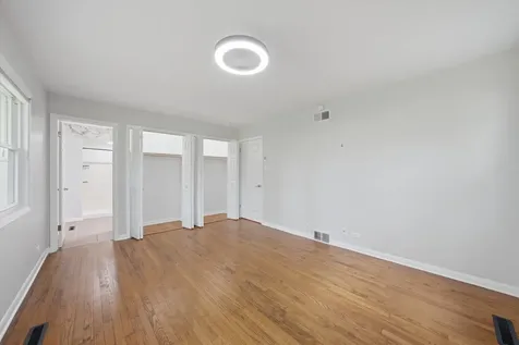 2747 Perry Road Flossmoor IL 60422