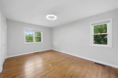 2747 Perry Road Flossmoor IL 60422