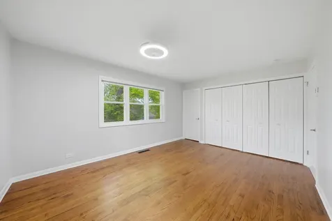 2747 Perry Road Flossmoor IL 60422