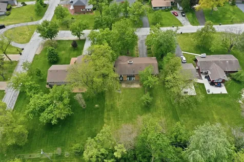 2747 Perry Road Flossmoor IL 60422