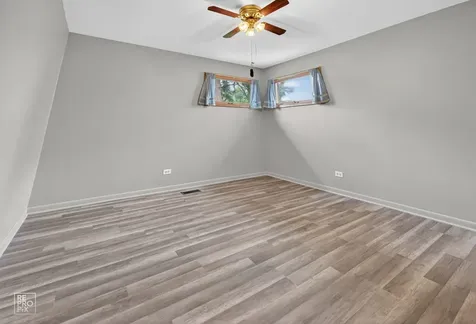 10016 South Clifton Park Avenue Evergreen Park IL 60805