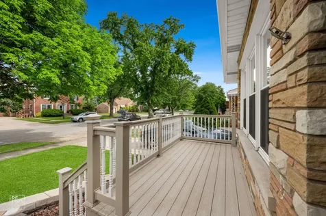 10016 South Clifton Park Avenue Evergreen Park IL 60805