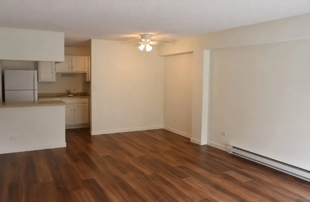 2222 South Stewart Avenue Lombard IL 60148
