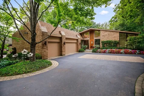 990 Sheridan Road Highland Park IL 60035