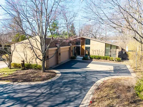 990 Sheridan Road Highland Park IL 60035