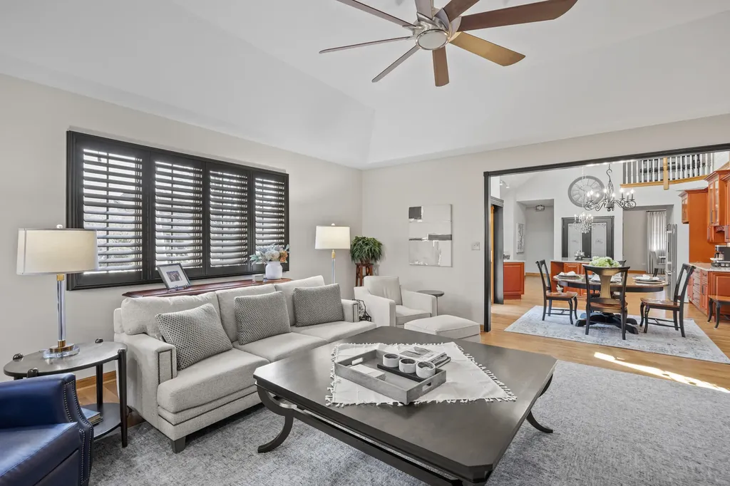17131 Warbler Lane Orland Park IL 60467