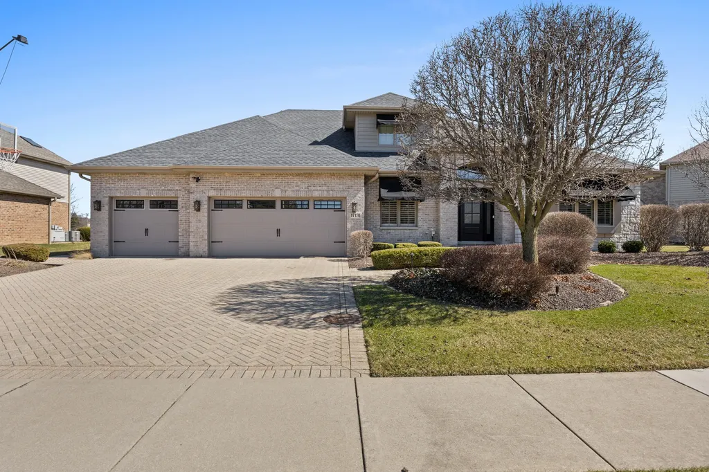17131 Warbler Lane Orland Park IL 60467