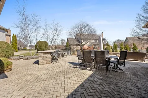 17131 Warbler Lane Orland Park IL 60467