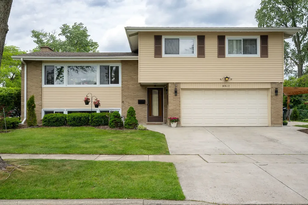 8917 Birch Avenue Morton Grove IL 60053