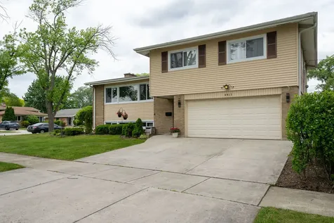 8917 Birch Avenue Morton Grove IL 60053