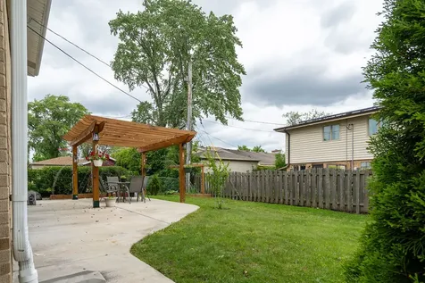8917 Birch Avenue Morton Grove IL 60053