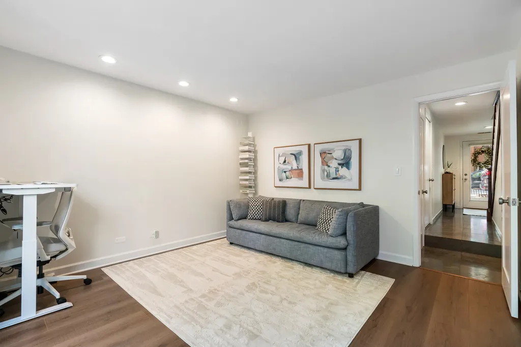 1721 North Bissell Street Chicago IL 60614