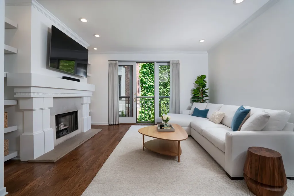 1721 North Bissell Street Chicago IL 60614