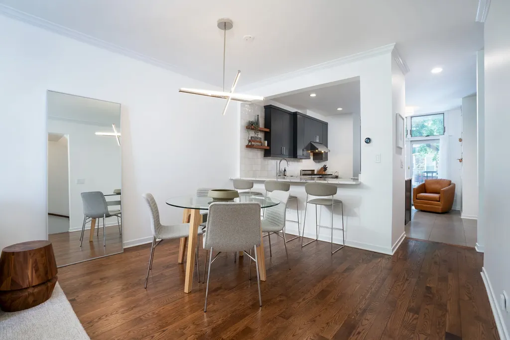 1721 North Bissell Street Chicago IL 60614