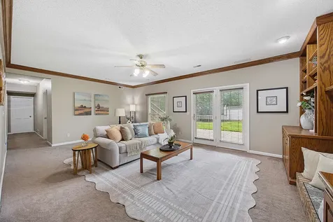 1202 Kenneth Drive Bloomington IL 61704