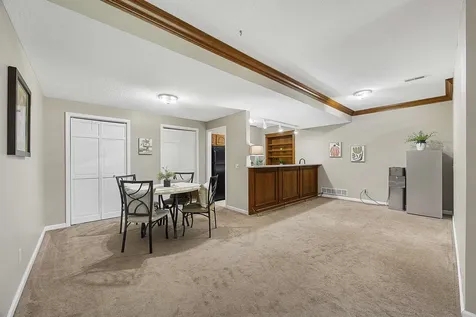 1202 Kenneth Drive Bloomington IL 61704