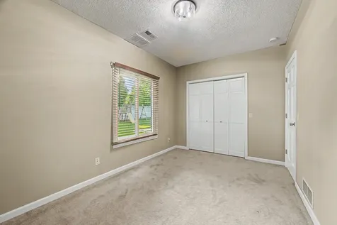 1202 Kenneth Drive Bloomington IL 61704