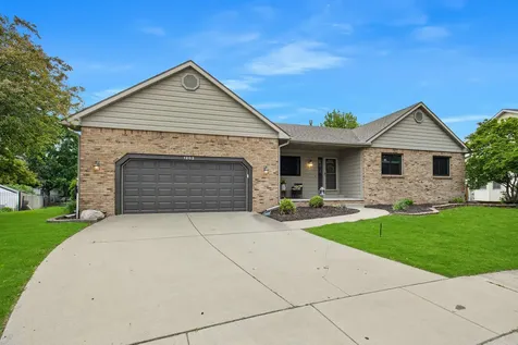 1202 Kenneth Drive Bloomington IL 61704