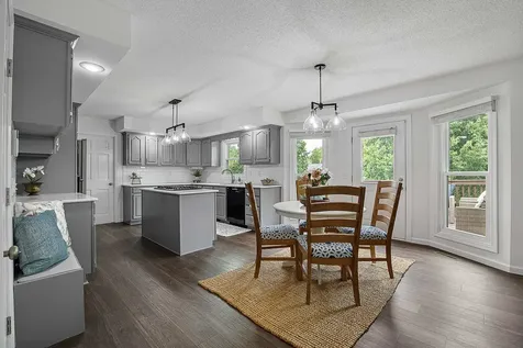 1202 Kenneth Drive Bloomington IL 61704