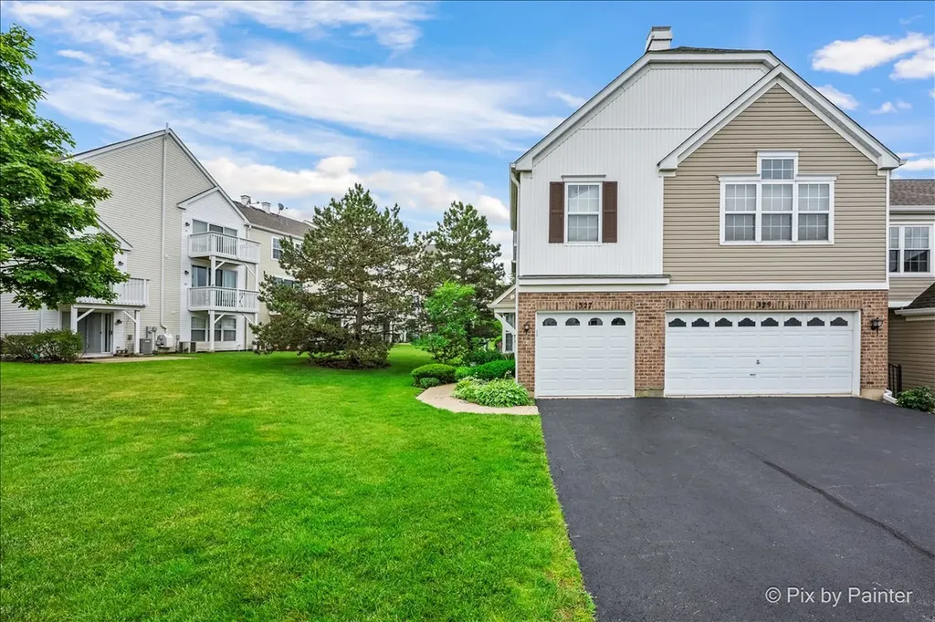 327 Gazebo Lane Lombard IL 60148
