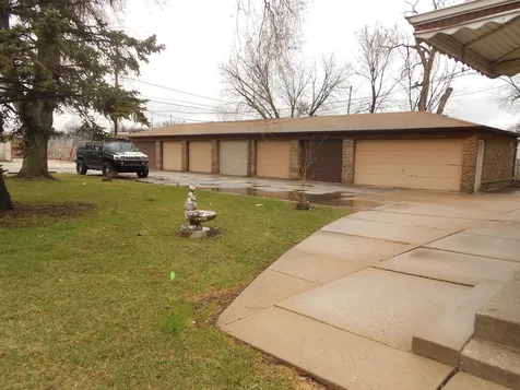 6122 South Kolmar Avenue Chicago IL 60629