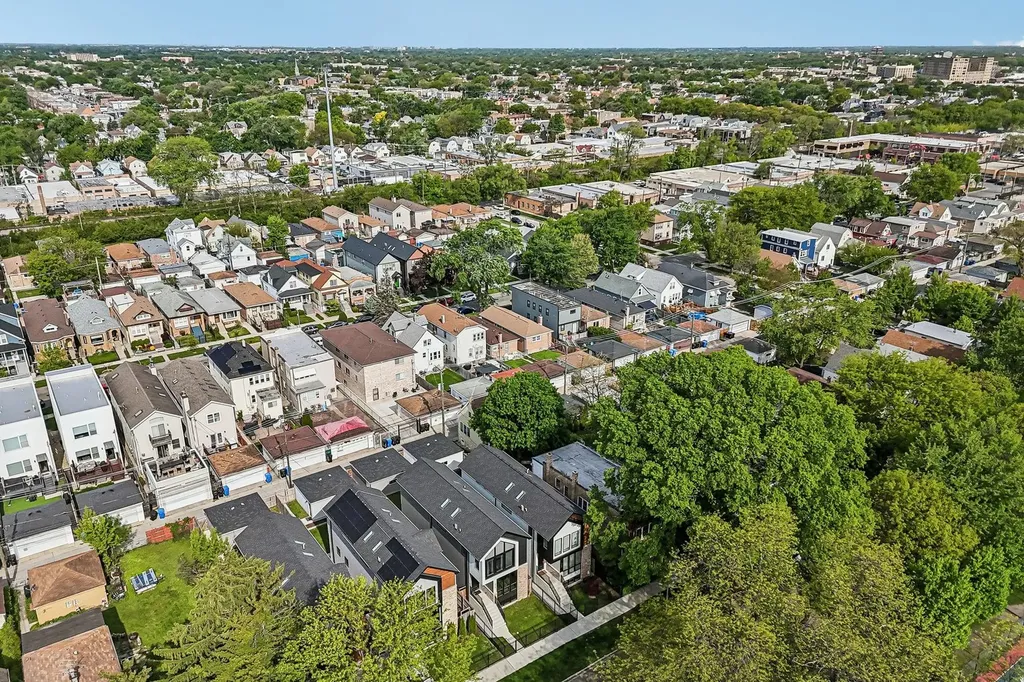 3428 North Kilbourn Avenue Chicago IL 60641