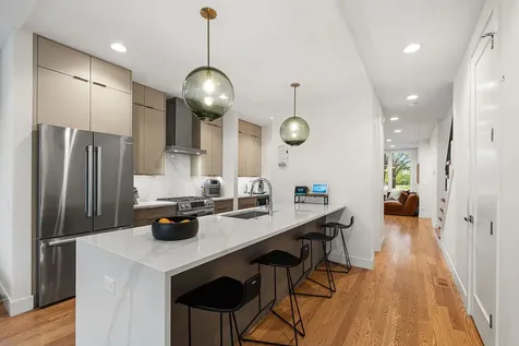 3428 North Kilbourn Avenue Chicago IL 60641