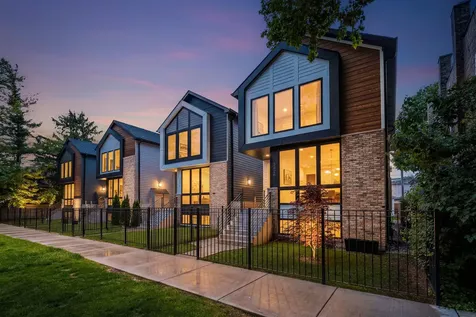 3428 North Kilbourn Avenue Chicago IL 60641