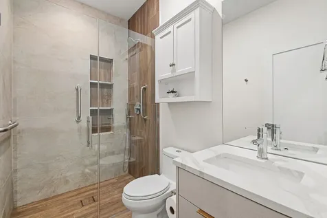 3428 North Kilbourn Avenue Chicago IL 60641