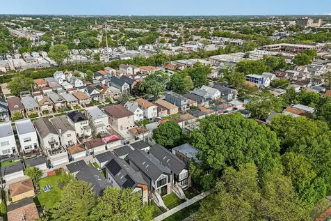 3428 North Kilbourn Avenue Chicago IL 60641
