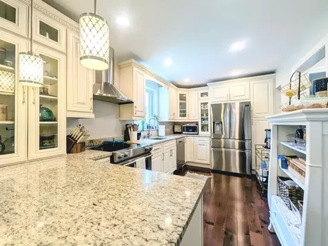 6833 North Lowell Avenue Lincolnwood IL 60712
